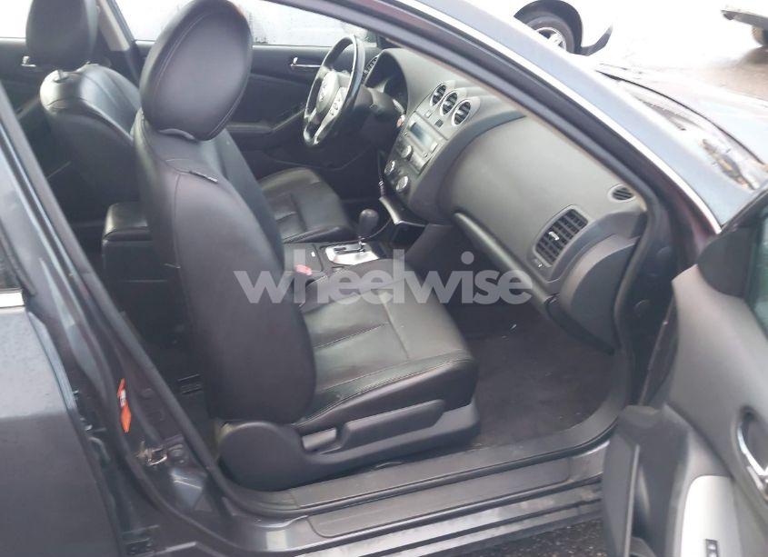 Photo 5 of 2009 Nissan Altima 2.5 S (VIN 1N4AL21E69N437444)