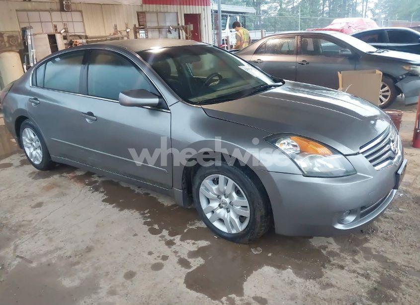 2009 Nissan Altima 2.5 S (VIN 1N4AL21E69N550259) main photo