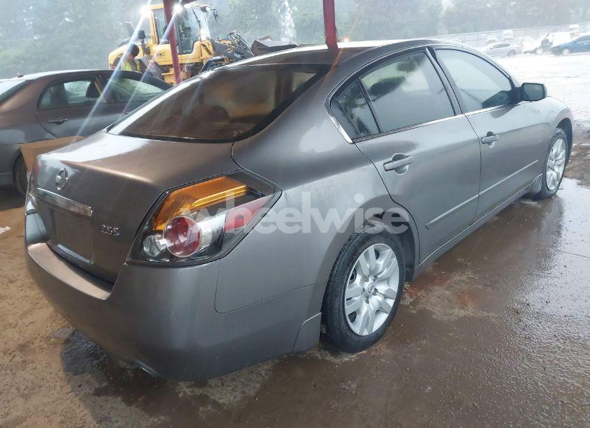 Photo 4 of 2009 Nissan Altima 2.5 S (VIN 1N4AL21E69N550259)