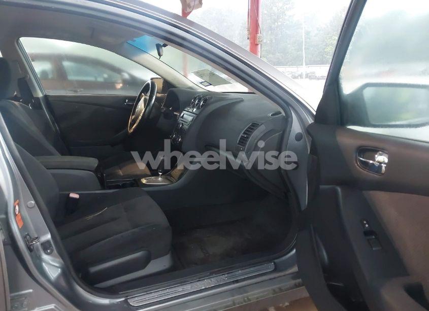 Photo 5 of 2009 Nissan Altima 2.5 S (VIN 1N4AL21E69N550259)