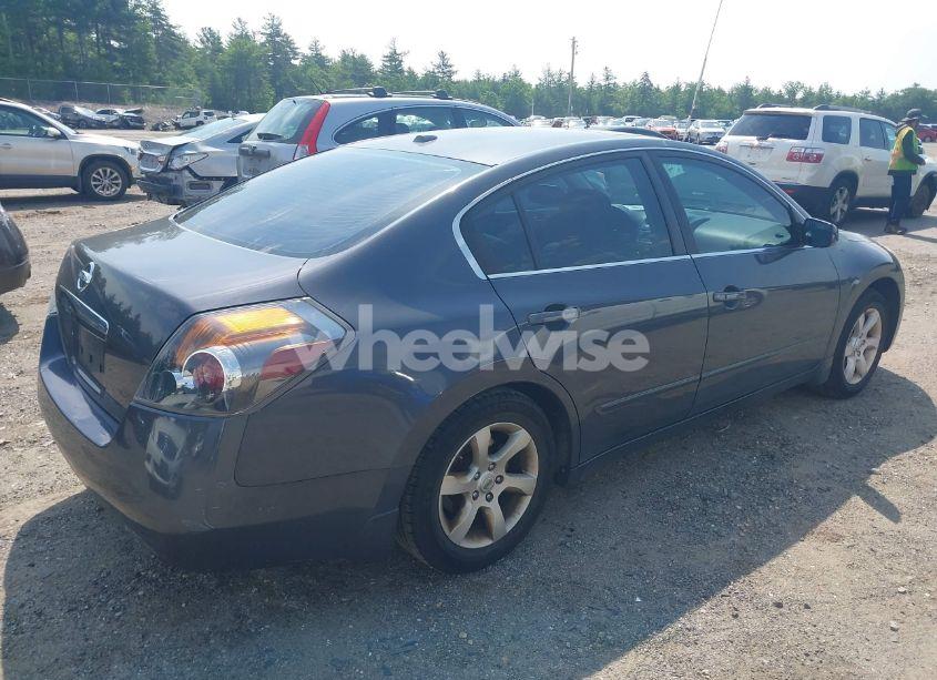 Photo 4 of 2009 Nissan Altima 2.5 S (VIN 1N4AL21E69N560905)