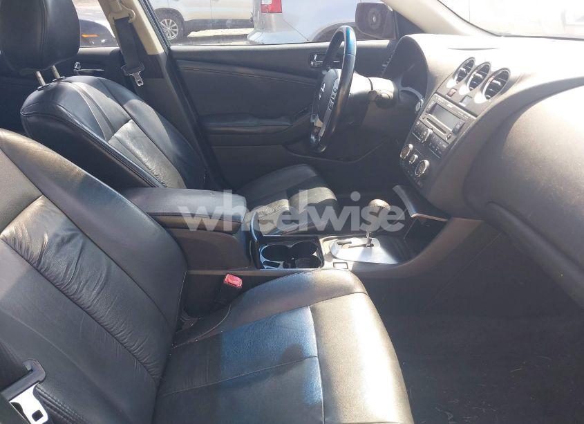 Photo 5 of 2009 Nissan Altima 2.5 S (VIN 1N4AL21E69N560905)