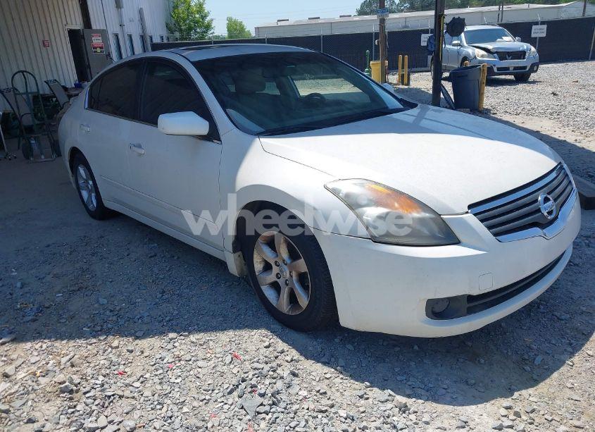 2007 Nissan Altima 2.5 S (VIN 1N4AL21E77N491476) main photo