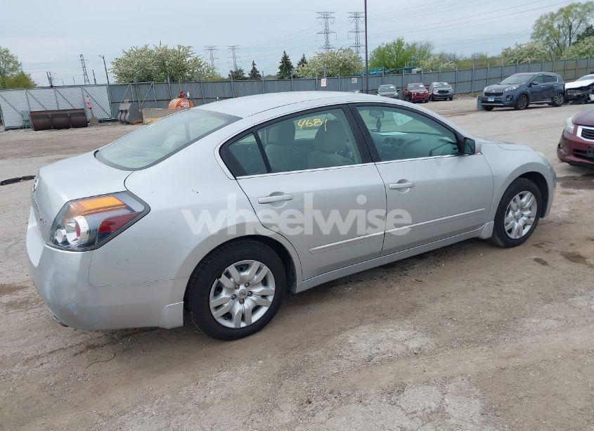 Photo 4 of 2009 Nissan Altima 2.5 (VIN 1N4AL21E79C105394)
