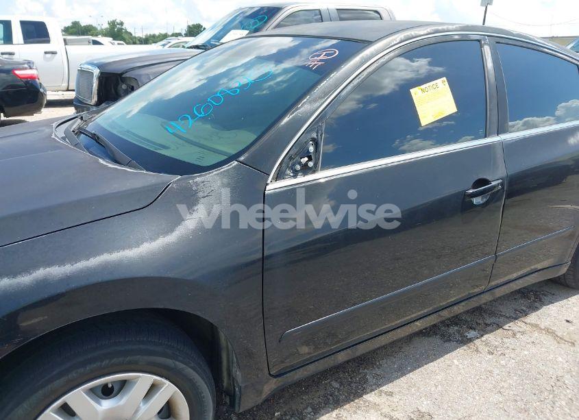 Photo 6 of 2009 Nissan Altima 2.5 (VIN 1N4AL21E79C111048)