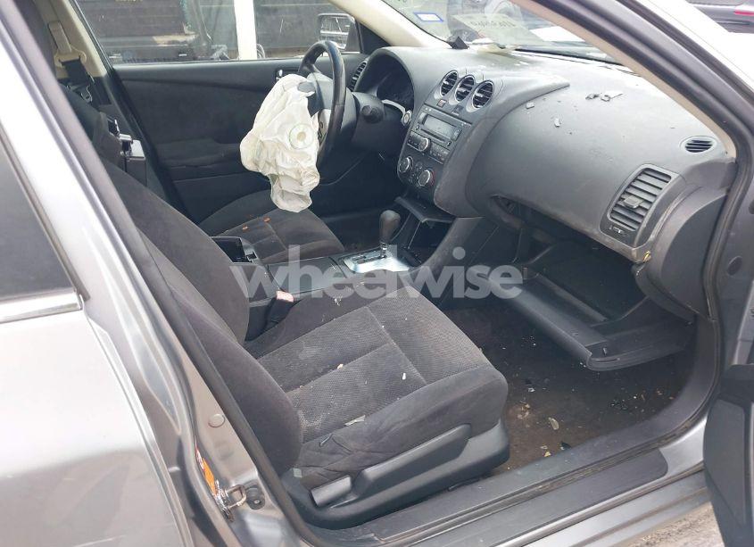 Photo 5 of 2009 Nissan Altima 2.5 S (VIN 1N4AL21E79C143384)