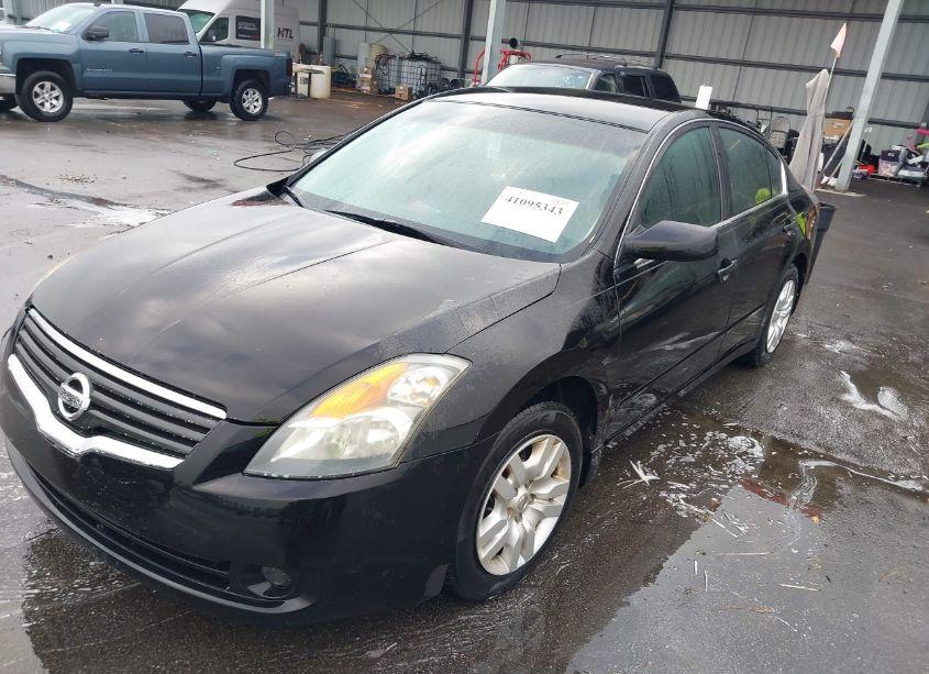 Photo 2 of 2009 Nissan Altima 2.5 S (VIN 1N4AL21E79N436366)
