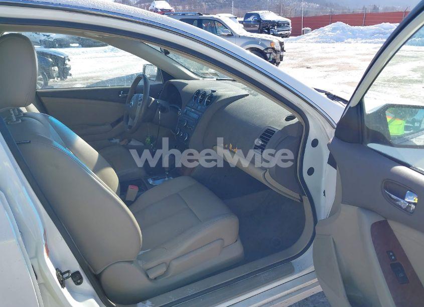 Photo 5 of 2009 Nissan Altima 2.5 S (VIN 1N4AL21E79N436478)