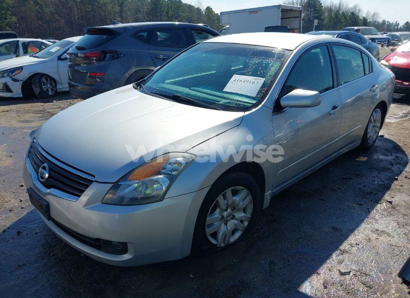 Photo 2 of 2009 Nissan Altima 2.5 S (VIN 1N4AL21E79N452079)