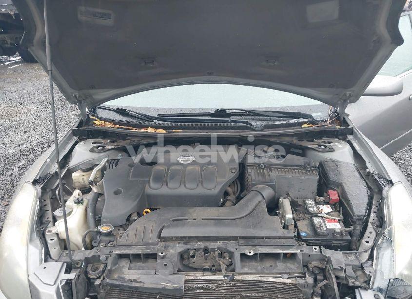 Photo 10 of 2009 Nissan Altima 2.5 S (VIN 1N4AL21E79N520137)