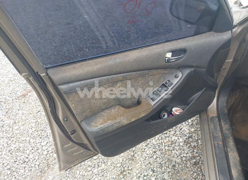 Photo 12 of 2007 Nissan Altima 2.5 S (VIN 1N4AL21E87C121844)