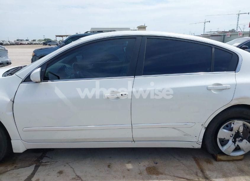 Photo 14 of 2008 Nissan Altima 2.5 S (VIN 1N4AL21E88C171404)