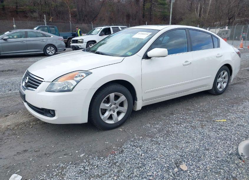 Photo 2 of 2009 Nissan Altima 2.5 S (VIN 1N4AL21E89C148111)