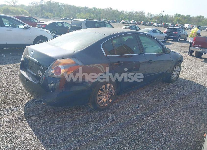 Photo 4 of 2009 Nissan Altima 2.5 S (VIN 1N4AL21E89N484913)