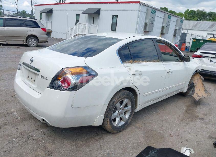 Photo 4 of 2009 Nissan Altima 2.5 S (VIN 1N4AL21E89N518042)