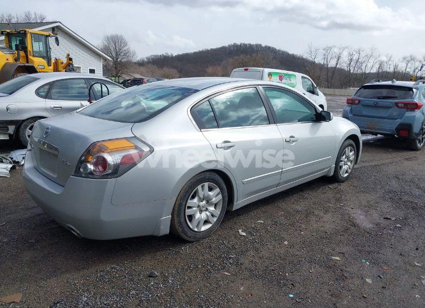 Photo 4 of 2009 Nissan Altima 2.5 S (VIN 1N4AL21E89N530773)