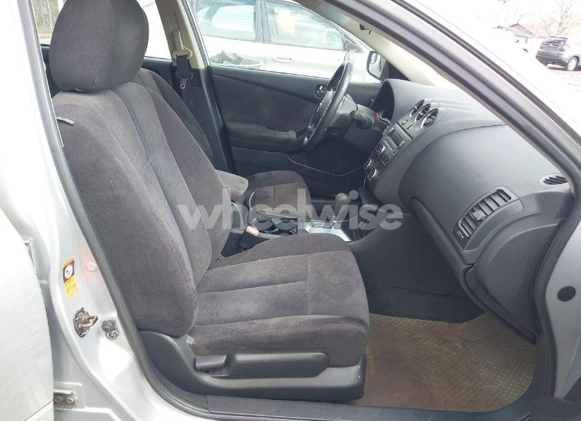 Photo 5 of 2009 Nissan Altima 2.5 S (VIN 1N4AL21E89N530773)