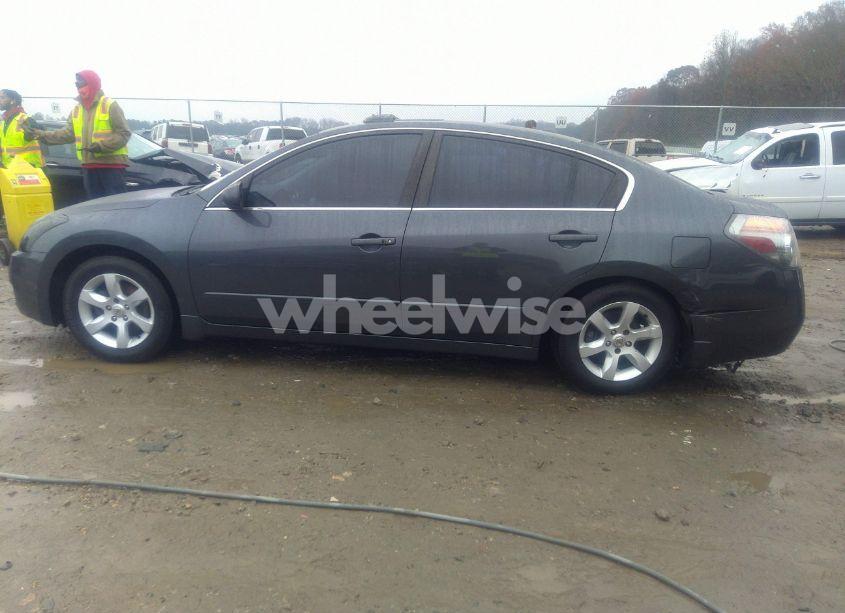 Photo 14 of 2009 Nissan Altima 2.5 S (VIN 1N4AL21E89N549825)