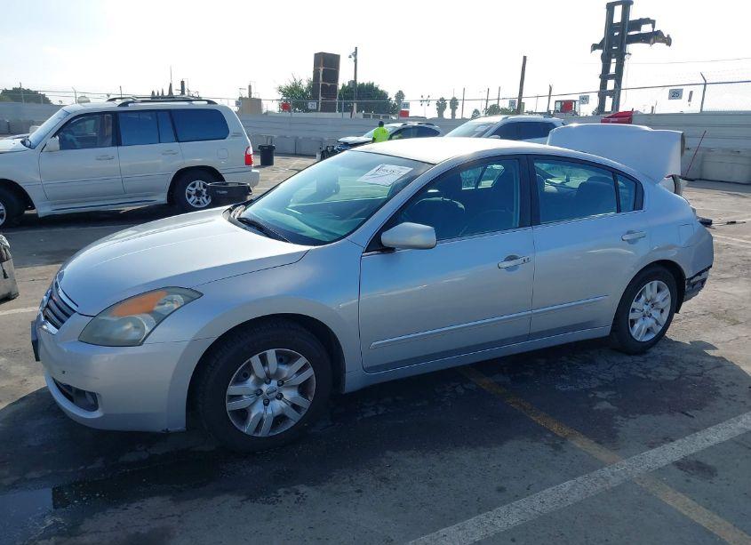 Photo 2 of 2009 Nissan Altima 2.5 S (VIN 1N4AL21E99C113822)