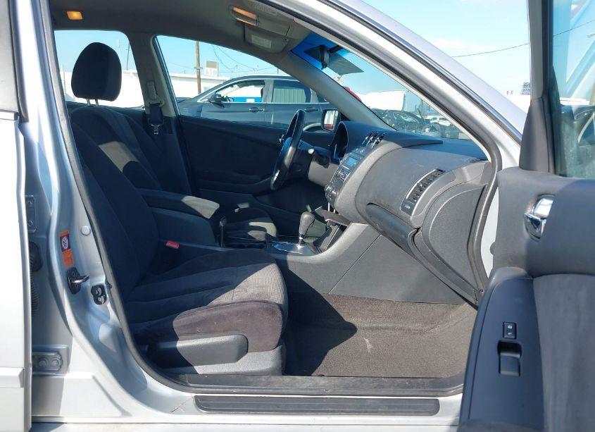 Photo 5 of 2009 Nissan Altima 2.5 S (VIN 1N4AL21E99C113822)