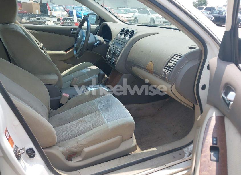 Photo 5 of 2009 Nissan Altima 2.5 S (VIN 1N4AL21E99C173535)