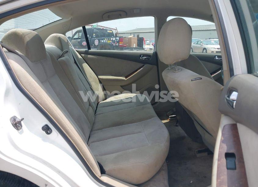 Photo 8 of 2009 Nissan Altima 2.5 S (VIN 1N4AL21E99C173535)