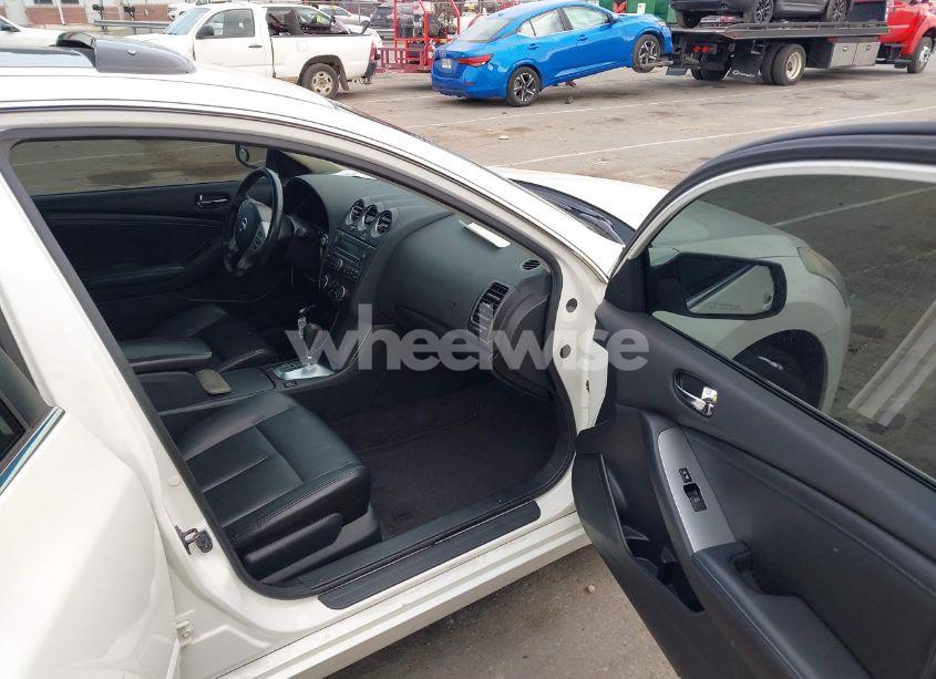 Photo 5 of 2009 Nissan Altima 2.5 S (VIN 1N4AL21E99C185894)