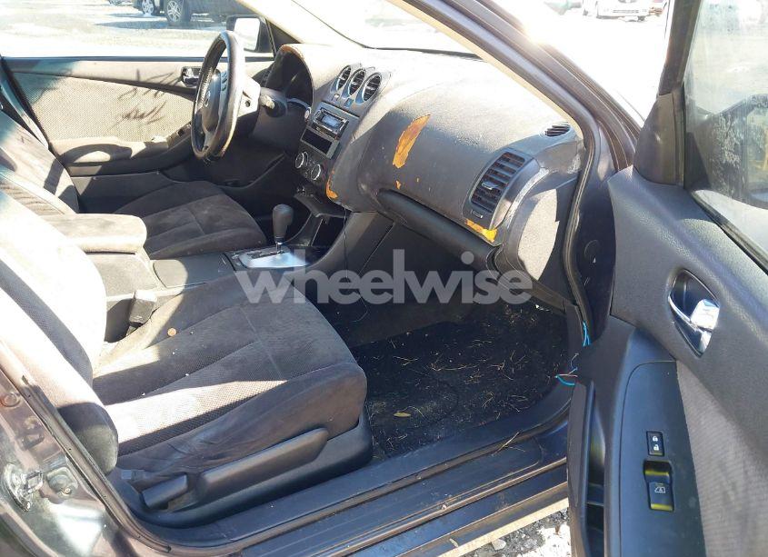 Photo 5 of 2009 Nissan Altima 2.5 S (VIN 1N4AL21E99N411002)