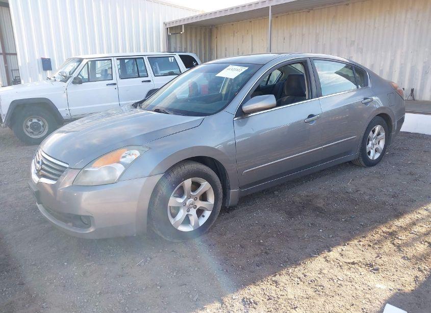 Photo 2 of 2009 Nissan Altima 2.5 S (VIN 1N4AL21E99N438684)