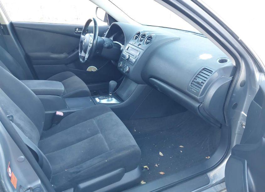 Photo 5 of 2009 Nissan Altima 2.5 S (VIN 1N4AL21E99N438684)