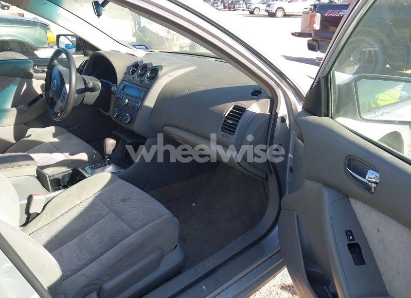 Photo 5 of 2009 Nissan Altima 2.5 S (VIN 1N4AL21E99N479736)