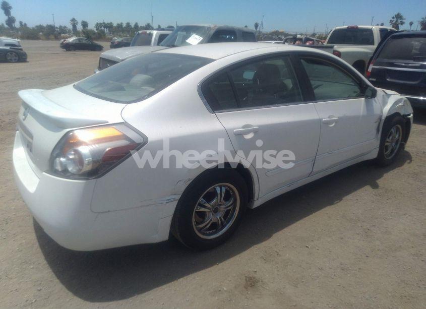 Photo 4 of 2009 Nissan Altima 2.5 (VIN 1N4AL21E99N497699)