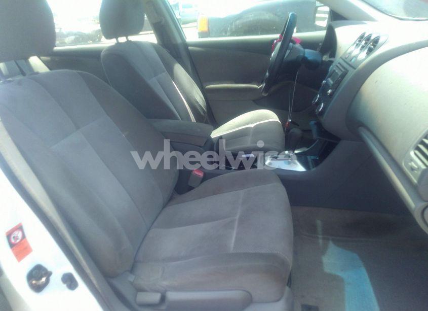 Photo 5 of 2009 Nissan Altima 2.5 (VIN 1N4AL21E99N497699)