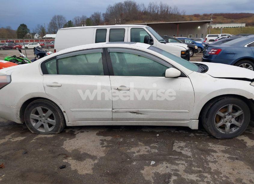 Photo 13 of 2008 Nissan Altima 2.5 S (VIN 1N4AL21EX8C141921)