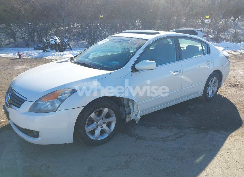 Photo 2 of 2008 Nissan Altima 2.5 S (VIN 1N4AL21EX8N439700)