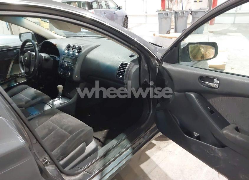 Photo 5 of 2009 Nissan Altima 2.5 S (VIN 1N4AL21EX9N425345)