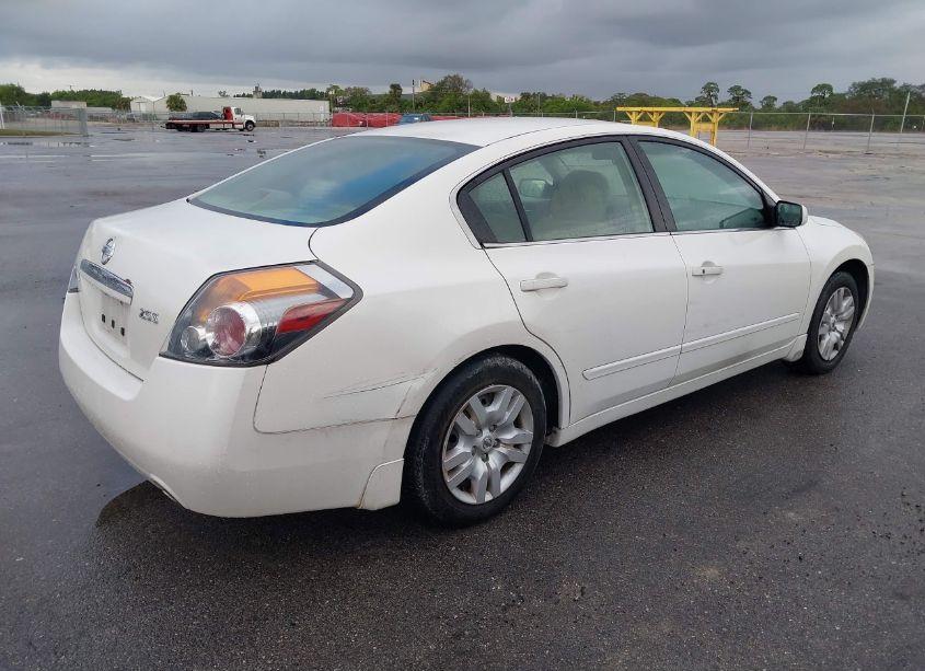 Photo 4 of 2009 Nissan Altima 2.5 S (VIN 1N4AL21EX9N475341)