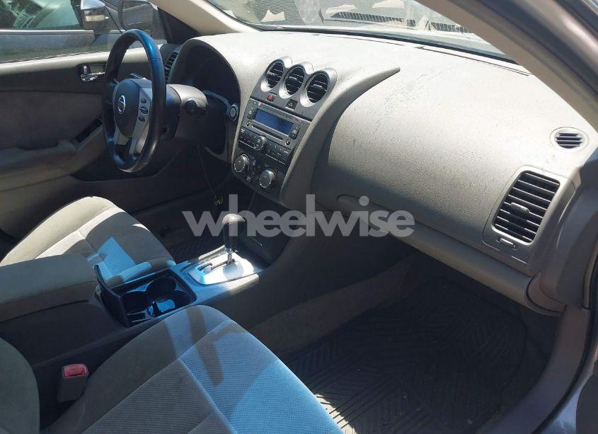 Photo 5 of 2009 Nissan Altima 2.5 S (VIN 1N4AL21EX9N479387)