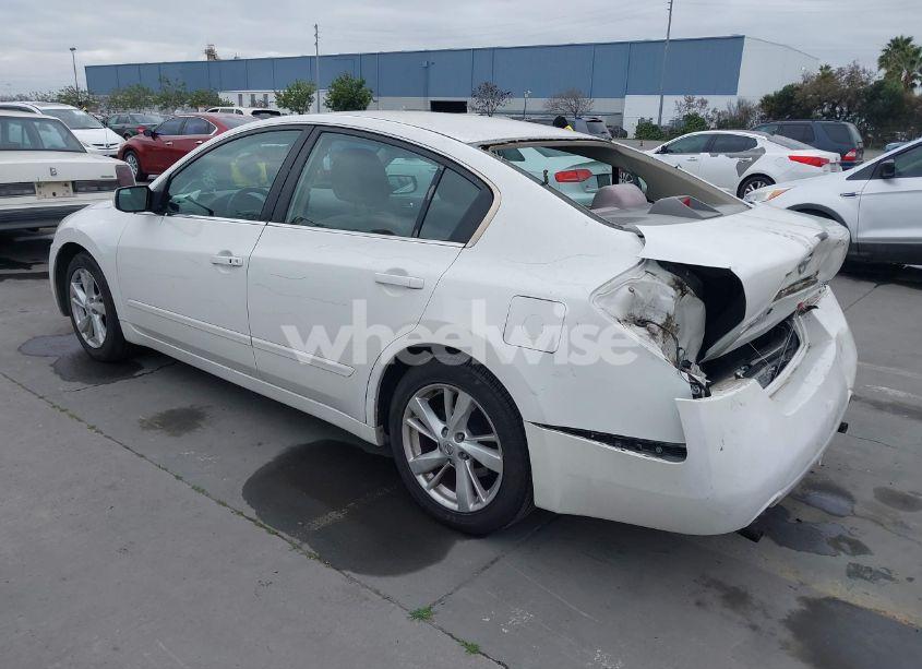 Photo 3 of 2009 Nissan Altima 2.5 S (VIN 1N4AL21EX9N487652)