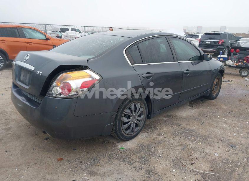 Photo 4 of 2009 Nissan Altima 2.5 S (VIN 1N4AL21EX9N522402)