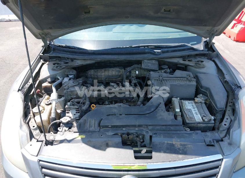 Photo 10 of 2009 Nissan Altima 2.5 S (VIN 1N4AL21EX9N524828)