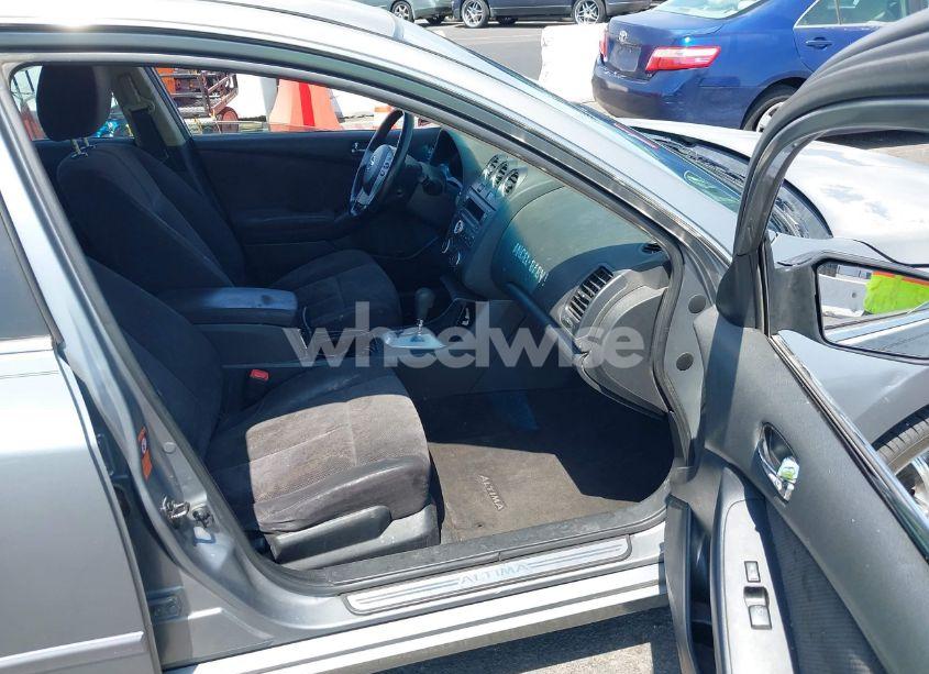 Photo 5 of 2009 Nissan Altima 2.5 S (VIN 1N4AL21EX9N524828)