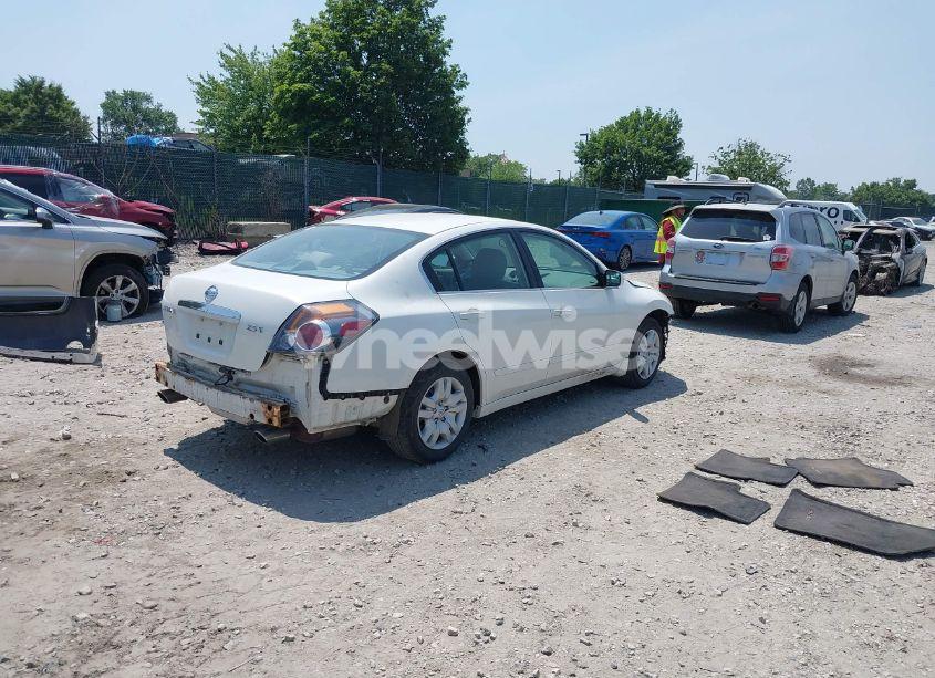 Photo 4 of 2009 Nissan Altima 2.5 S (VIN 1N4AL21EX9N530497)