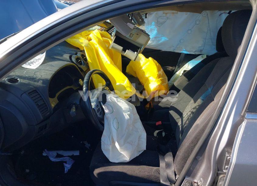 Photo 5 of 2009 Nissan Altima 2.5 S (VIN 1N4AL21EX9N537840)