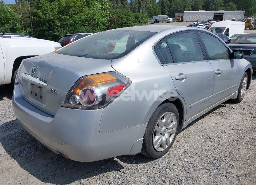 Photo 4 of 2009 Nissan Altima 2.5 S (VIN 1N4AL21EX9N541273)