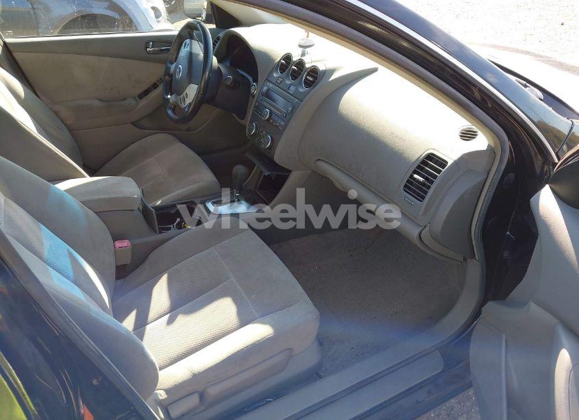 Photo 5 of 2009 Nissan Altima 2.5 S (VIN 1N4AL21EX9N559210)