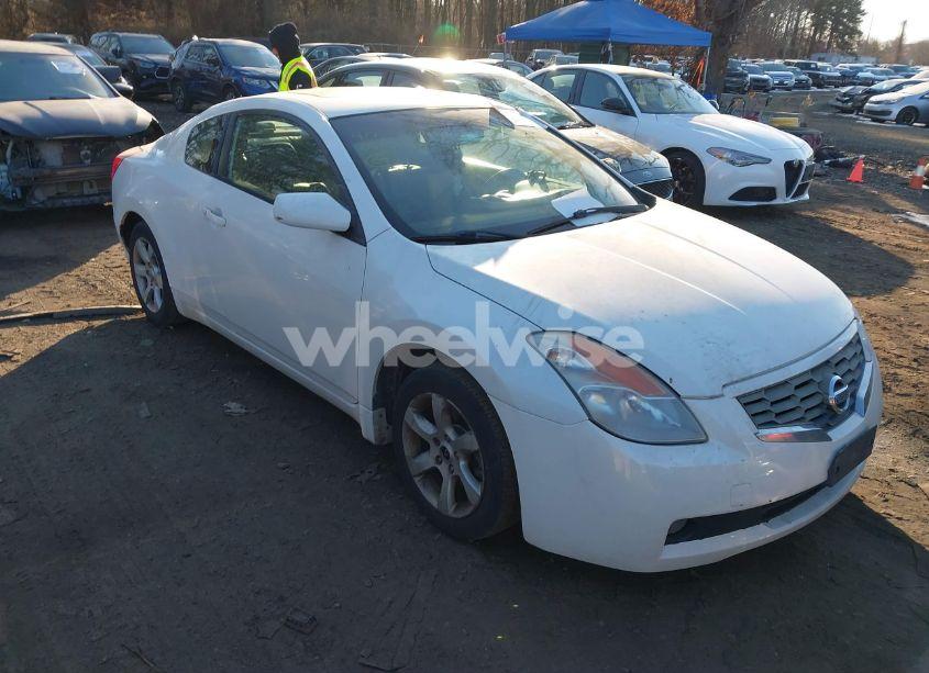 2008 Nissan Altima 2.5 S (VIN 1N4AL24E08C105084) main photo