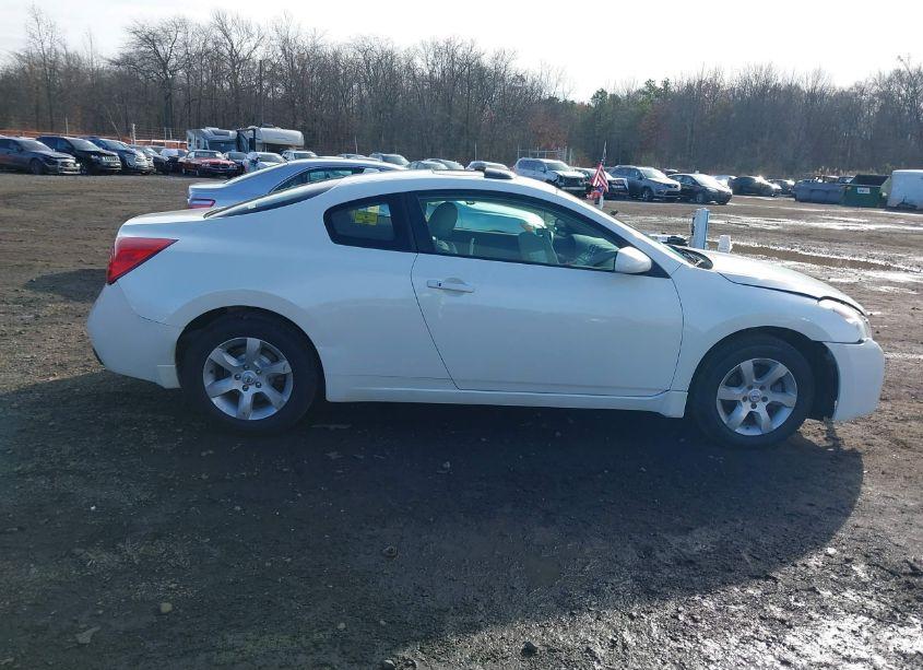 Photo 13 of 2009 Nissan Altima 2.5 S (VIN 1N4AL24E39C198104)