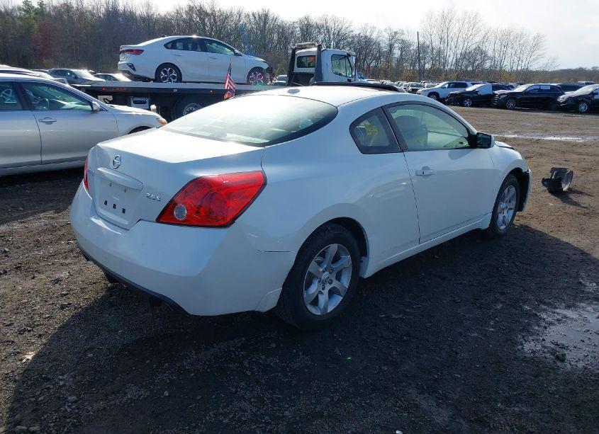 Photo 4 of 2009 Nissan Altima 2.5 S (VIN 1N4AL24E39C198104)