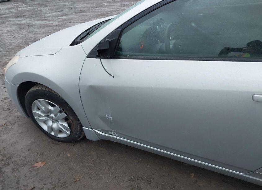 Photo 13 of 2009 Nissan Altima 2.5 S (VIN 1N4AL24E49C187466)